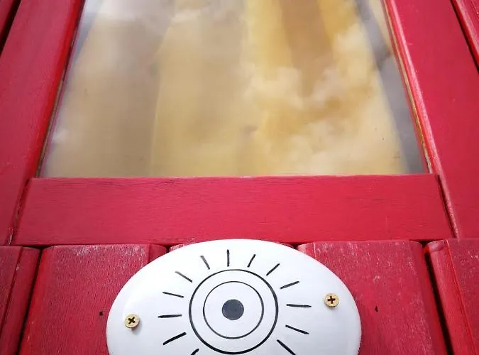 Trullo Raggio Di Luce לינה וארוחת בוקר *